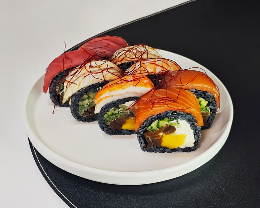 Roll Nikkei Onyx